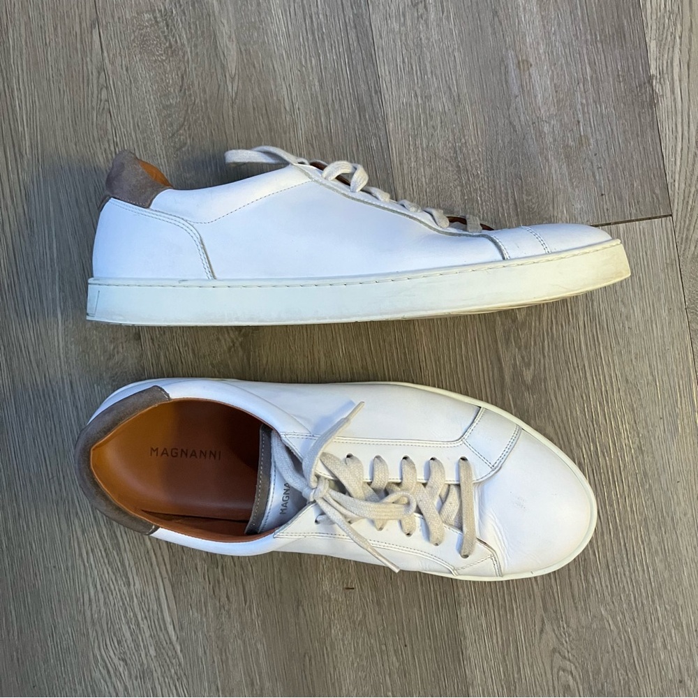 Magnanni Men's White Leather Sneakers SIZE 12